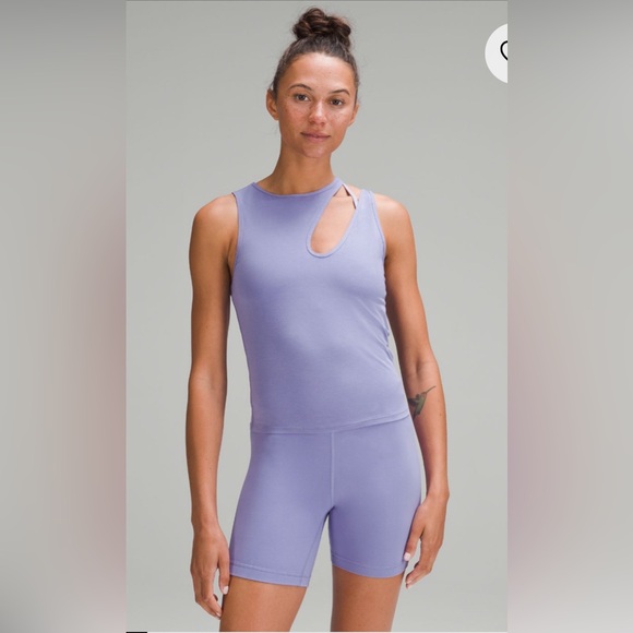 lululemon athletica Tops - LULULEMON SHOULDER CUT-OUT YOGA TANK TOP